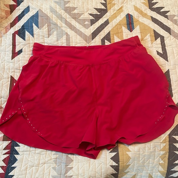 Lululemon Fast and Free HR Classic Short 3” - Picture 2 of 4